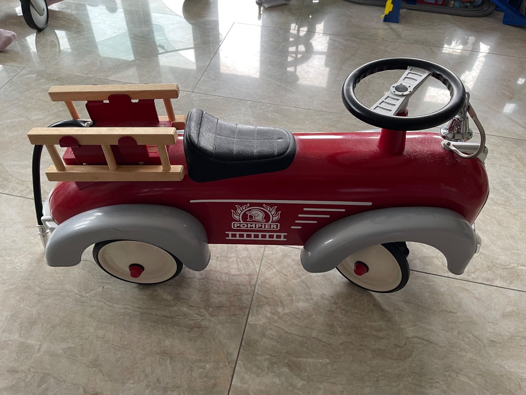 Baghera Veicoli per bambini: Baghera-Bobby-Car, Feuerwehrauto – Usato da Schaffhausen venduto da Wandah 2