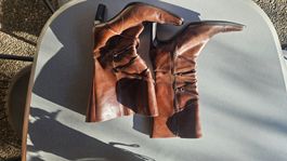 Stiefel mit Absatz 7.5cm, Material unklar