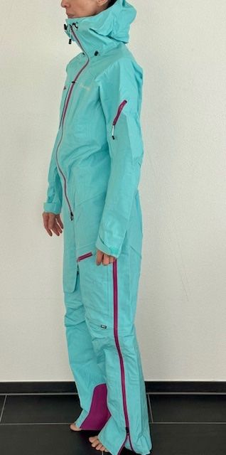 Peak Performance Completi & Tailleur: Peak Performance ski one piece suit – Usato da Dallenwil venduto da ZD2019 1