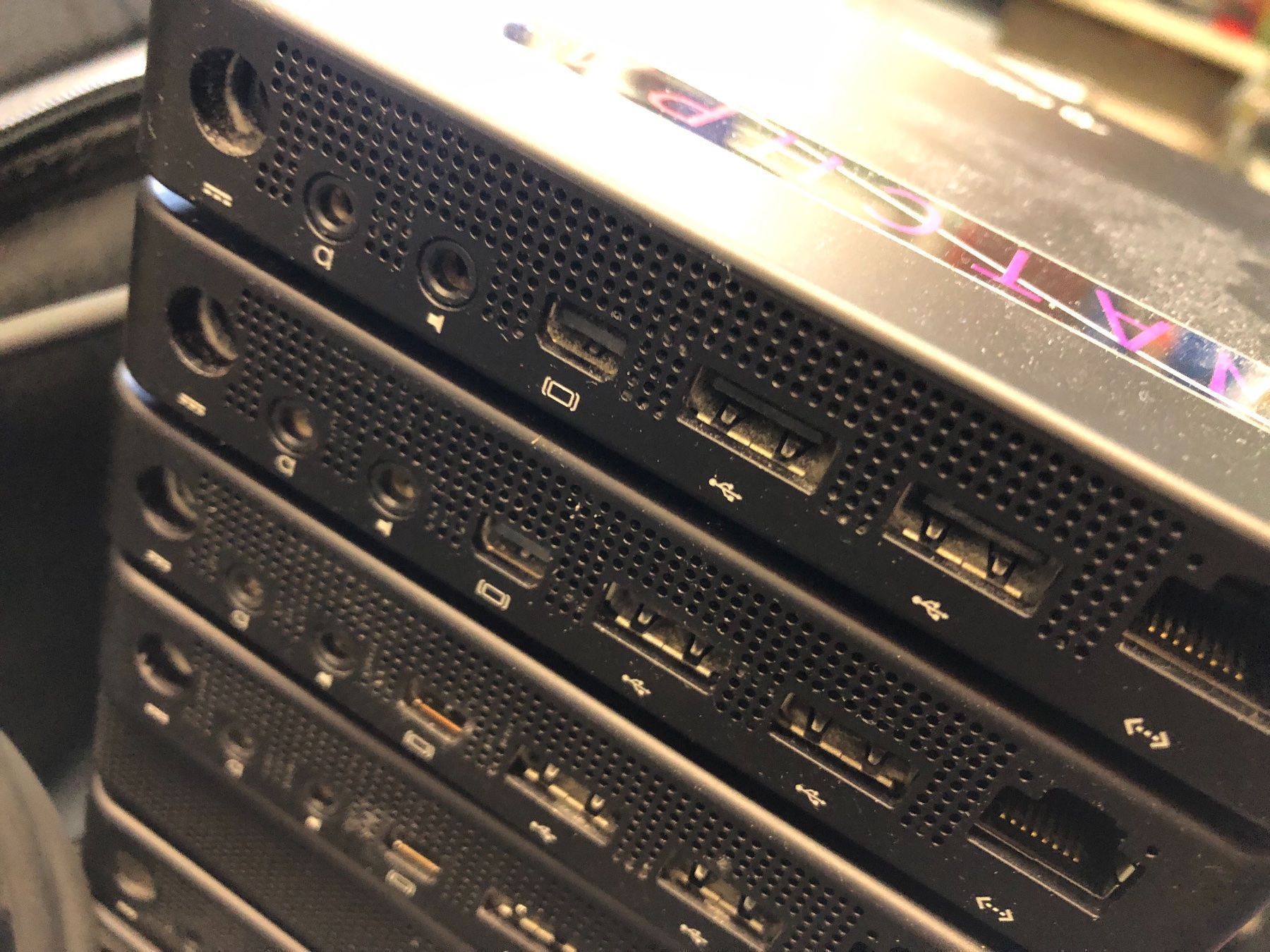 Server: Watchpax Mediaserver ultrakompakt – Usato da Eiken venduto da Skylight