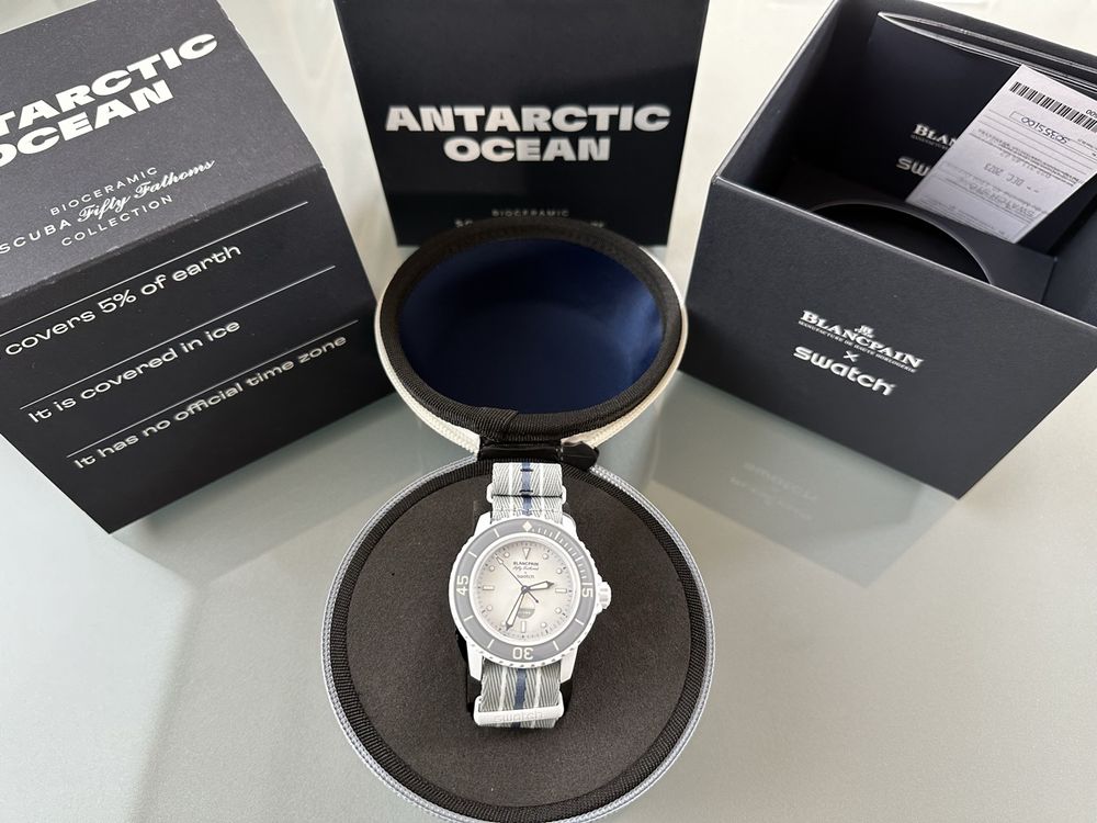 Boîte à Montre D'Origine Blancpain En Bois - Couleur Beige - Occasion - Pour Collection