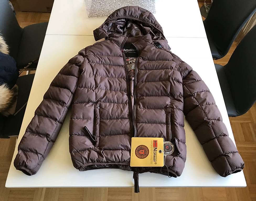 Giacche: Jacke Geographical Norway  (S)  – Usato da Wädenswil venduto da Volvic13 1