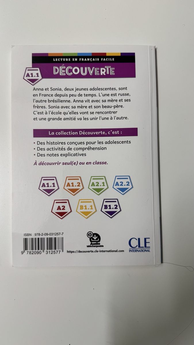 Libri: French A1.1 Reader: "C'est chouette, la vie!" – Nuovo (secondo la descrizione) da Oberägeri venduto da rsi_h6fc 1
