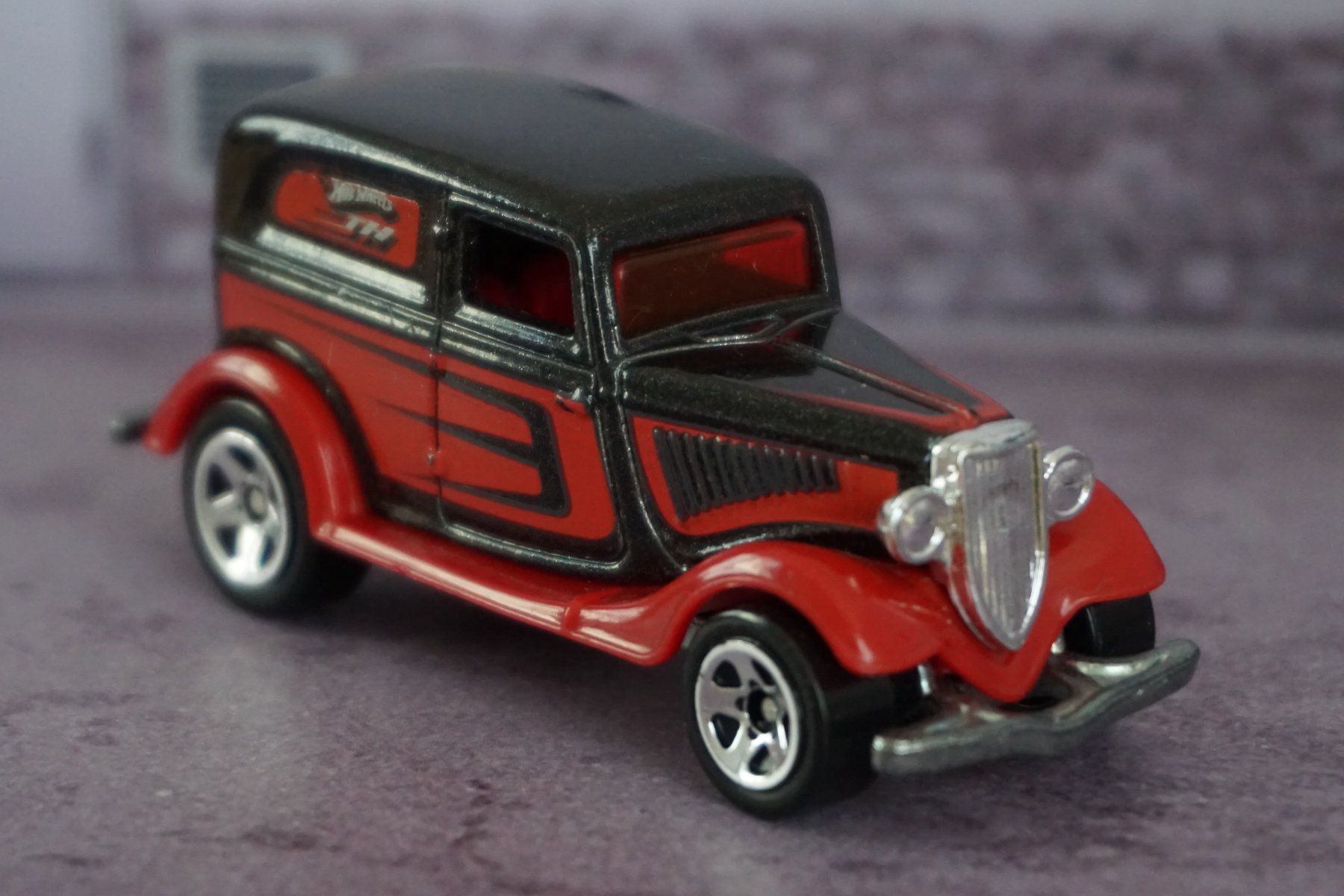Hot Wheels Modellini d'auto: HotWheels `34 Ford Custom KULT !!!!!!!!!!!!!!! – Usato da Reiden venduto da Doppeldecker69