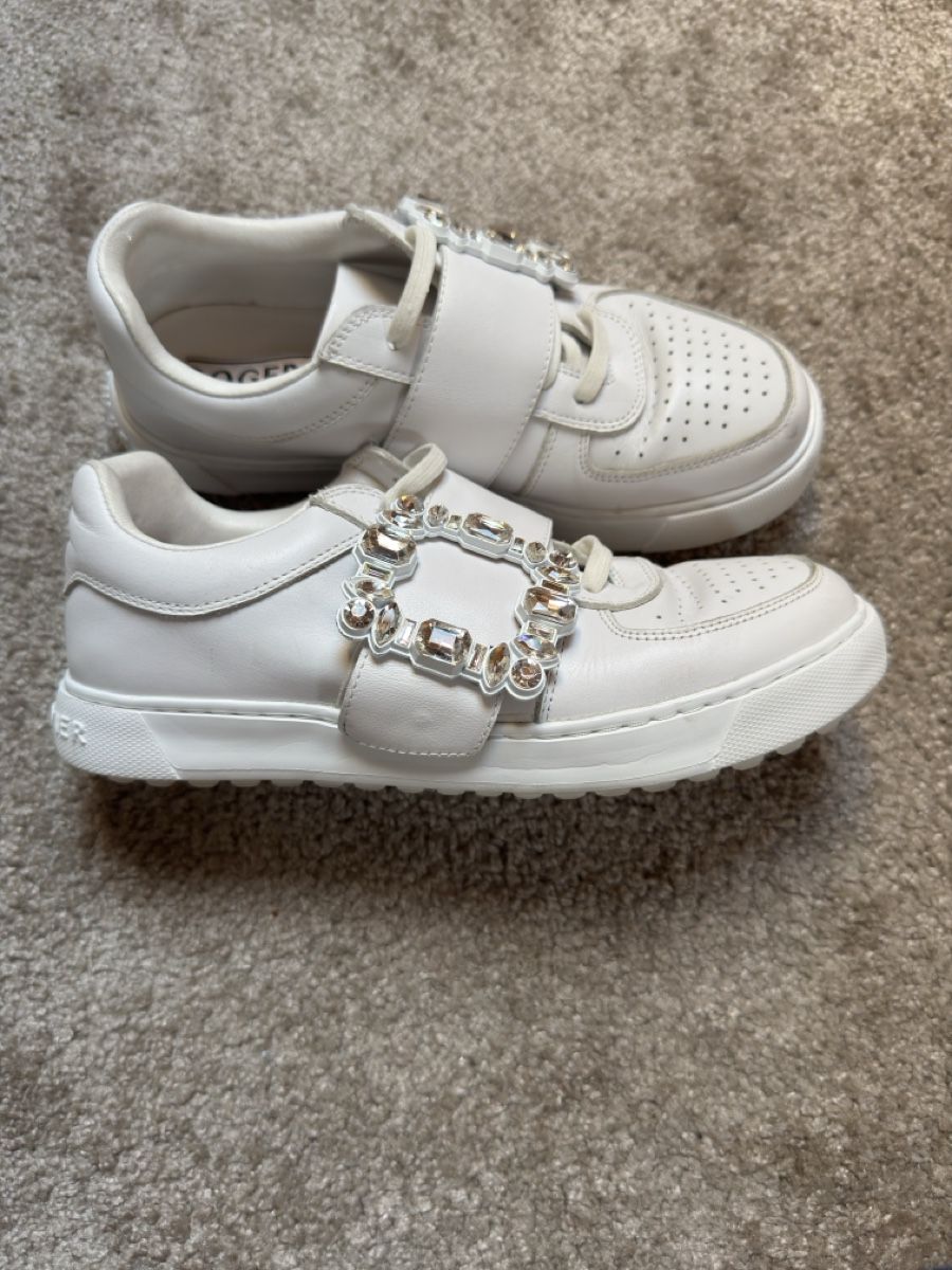 Scarpe da donna: Baskets Roger Vivier  blanches femme 38 – Usato da Vuippens venduto da Anna_as 1