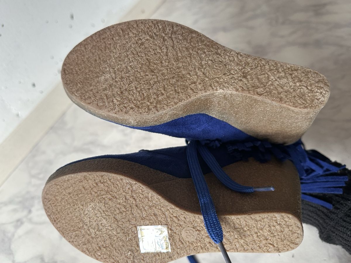 Scarpe da donna: Neue, blaue Stiefeletten, Grösse 38 – Usato da Goldau venduto da Henggi88 4
