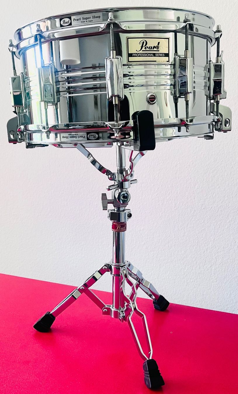 Strumenti musicali: Pearl Professional MIJ Snare 14''x6.5'' + Ständer + Evans – Usato da Wädenswil venduto da Buddha8 1