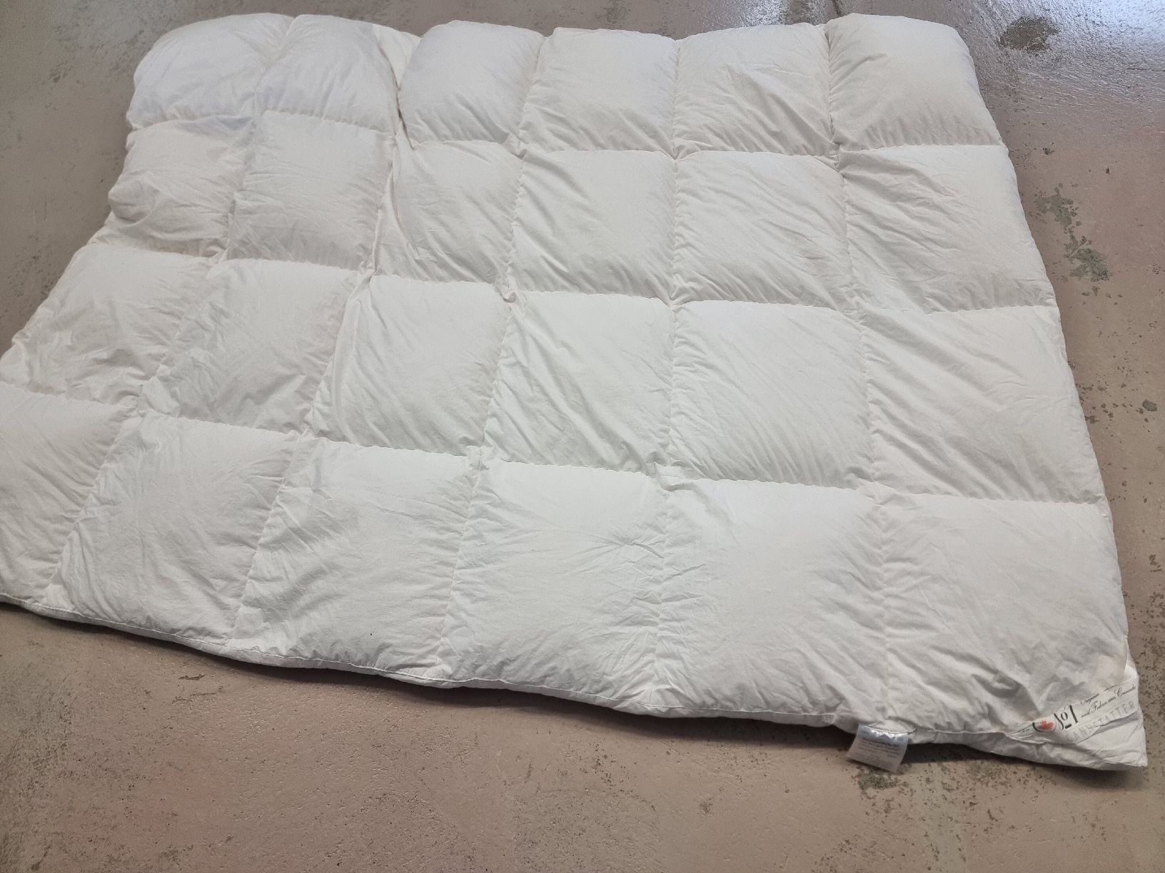 Coperte: Daunendecke Daunenduvet 160/210cm – Usato da Olten venduto da Mezopotamya 2