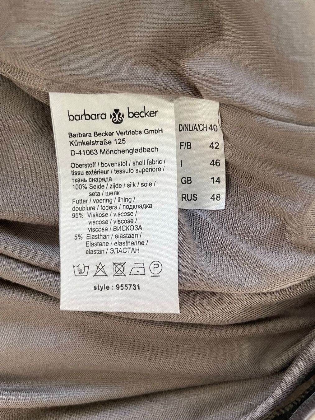 Vestiti: Barbara Becker Seidenkleid – Usato da Buchs SG venduto da VintageHomeCH 3