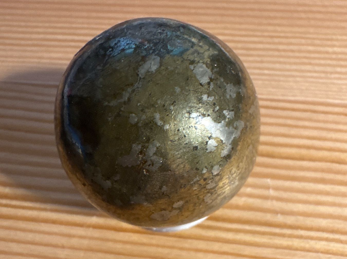 Mineralien & Heilsteine: Schöne Kugel aus Pyrit (Ø 4 cm, 142 Gramm) – Neu (gemäss Beschreibung) aus Zürich von Tarafo5