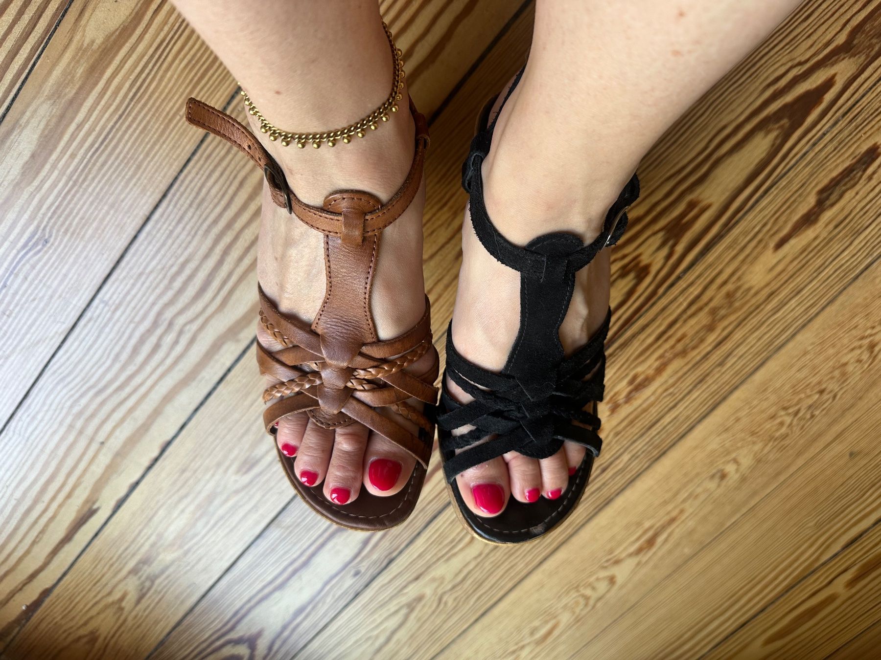 Chaussures femmes: Sandales compensees – D'occasion à Genève par van_p6nr