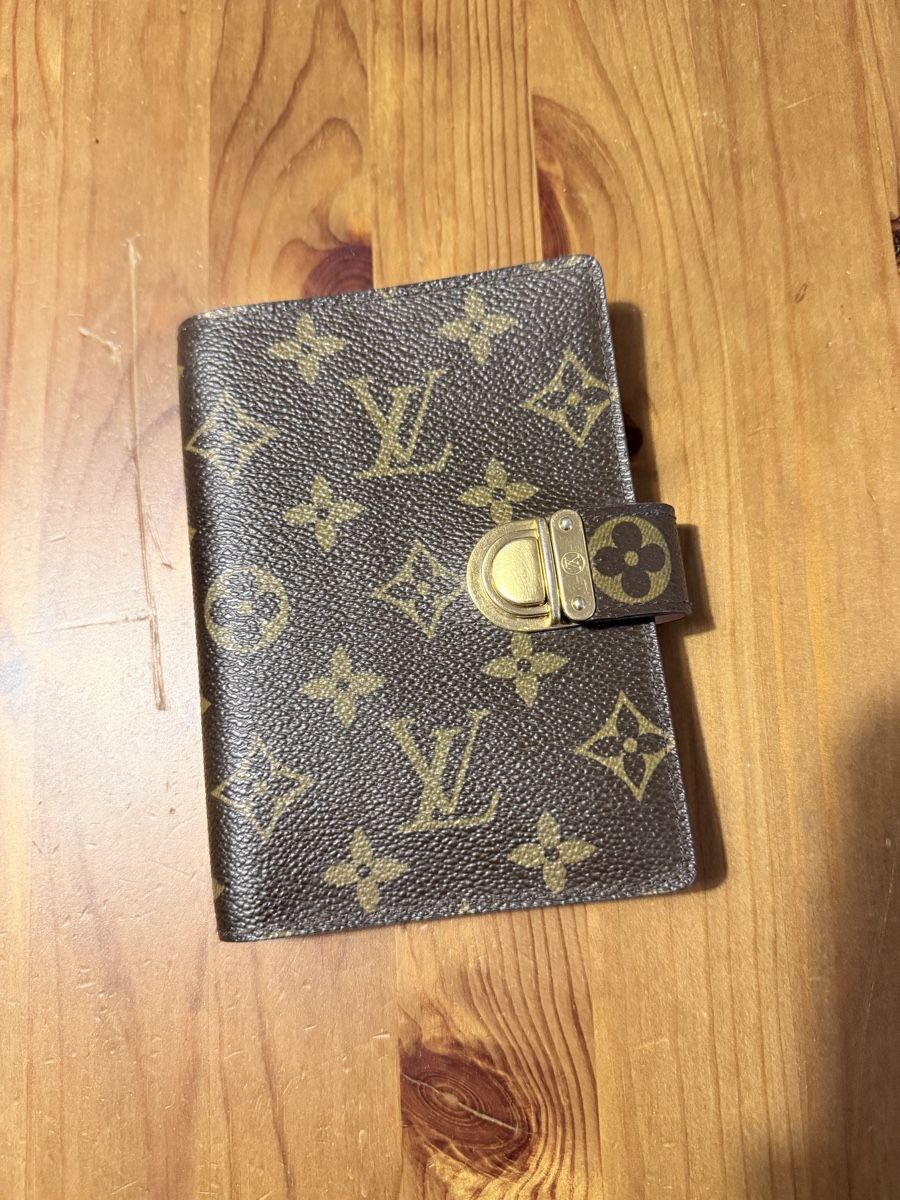 Calendari: Louis Vuitton Angenda Monogram wie neu – Nuovo (secondo la descrizione) da Zürich venduto da kim_kong