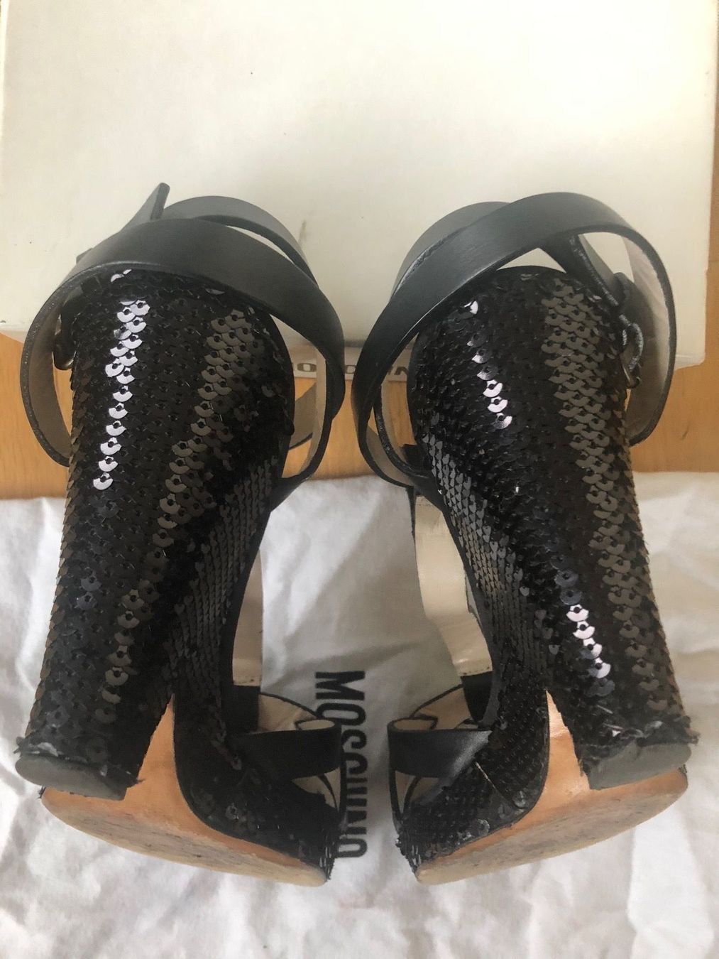 Moschino Scarpe da donna: Moschino Vintage Sandals, Gr 38,5 – Usato da Uetikon am See venduto da erz13 8
