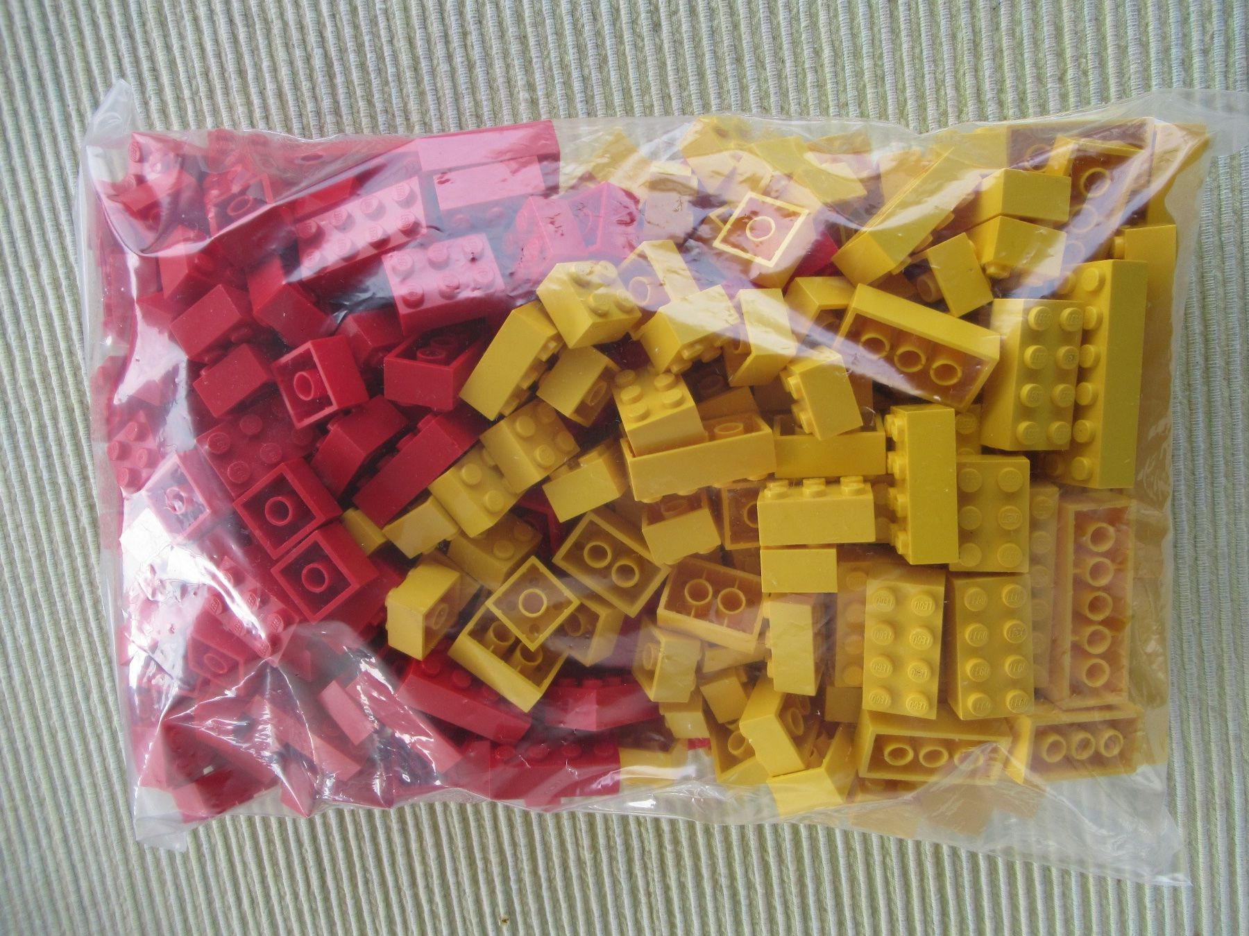 Lego Kit di costruzioni: Lego Big Bulk Box Nr. 2456 – Usato da Obergösgen venduto da cairn 4