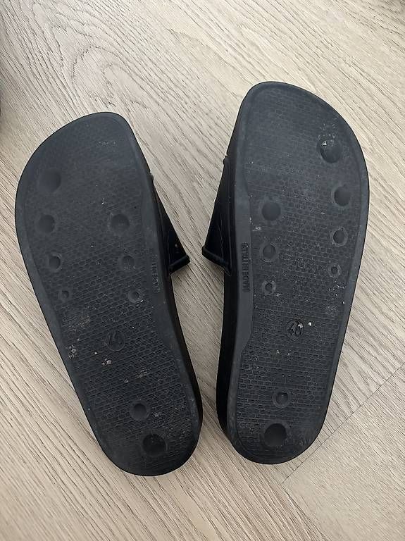 Scarpe da uomo: Palm Angels slide – Usato da Mendrisio venduto da yus_gtq7 2