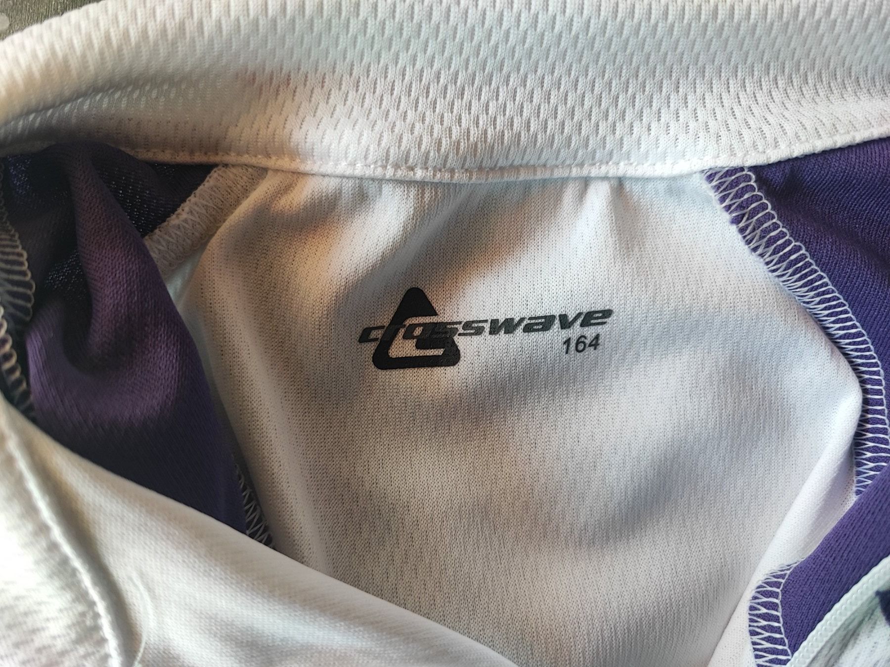Crosswave Scarpe, pantaloni & magliette da ginnastica: Velotrikot Gr. 164 – Usato da Grabs venduto da Margelchopf1 2