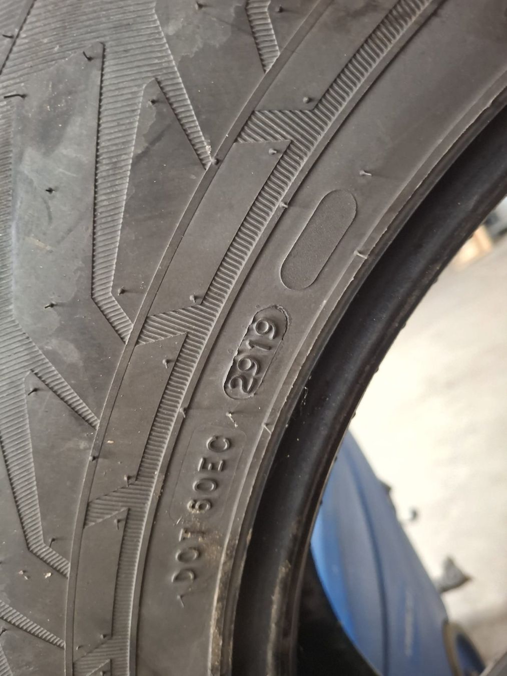 Nokian Pneumatici & Ruote complete: Winterreifen mit Spikes – Usato da Stein AR venduto da aut_fx2l 3