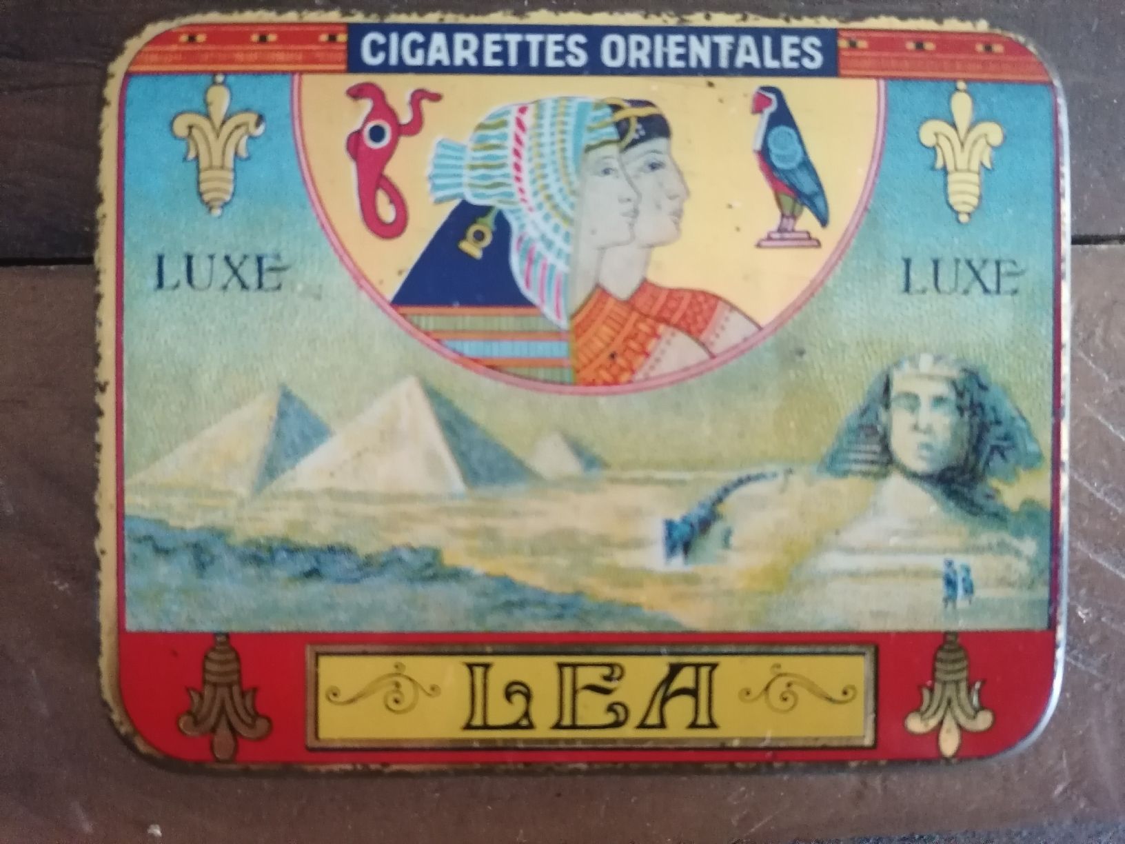 Tabacchi: Antike Blechdose Lea 20 Cigarettes von M. Merdjan Co. – Usato da Zürich venduto da Tin4Life 8