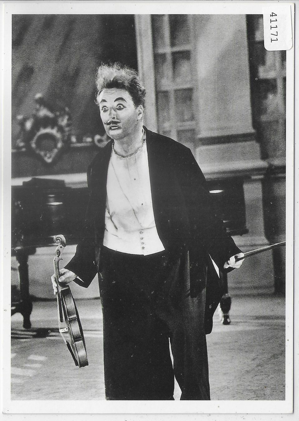 Cartoline postali: Chaplin dans Limelight 1952 - Eugene Smith – Usato da Ettingen venduto da Kartenplanet