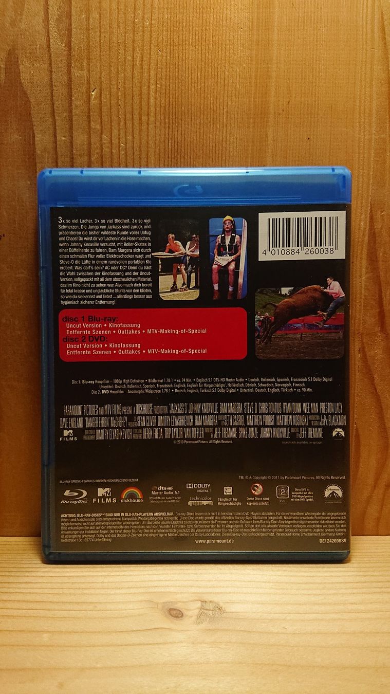 Alle DVDs: JACKASS 3 auf Blu-Ray und DVD Uncut – Gebraucht aus Wilderswil von Exebub 1