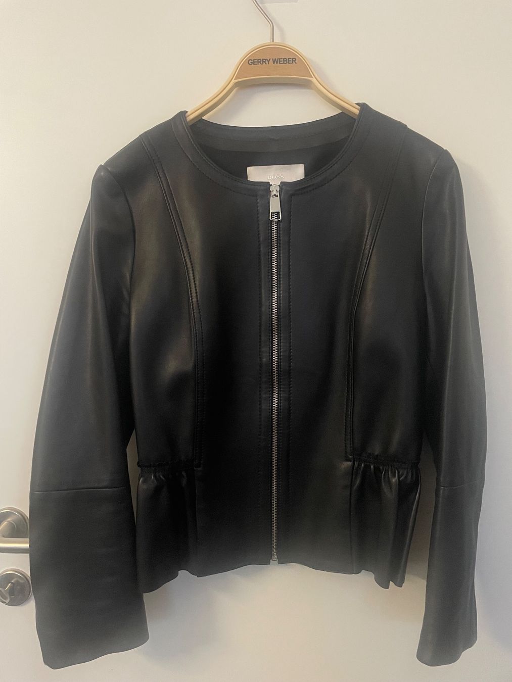 Giacche: BOSS Lederjacke - Gr. 38/40 – Usato da Hünenberg See venduto da DND5