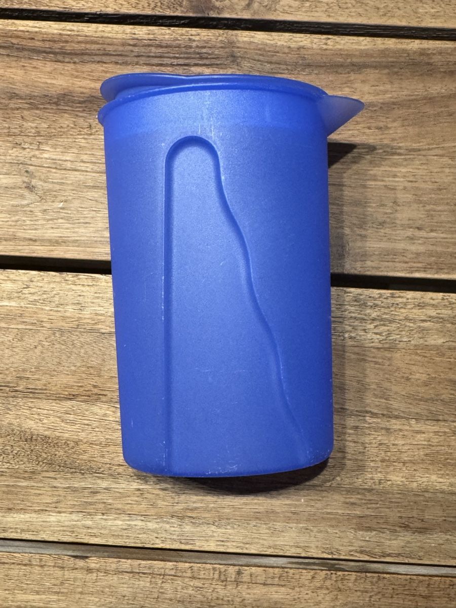 Tupperware Contenitori & Simili: Tupperware Blau Behälter 1 Liter – Usato da Andeer venduto da geronimo68 1