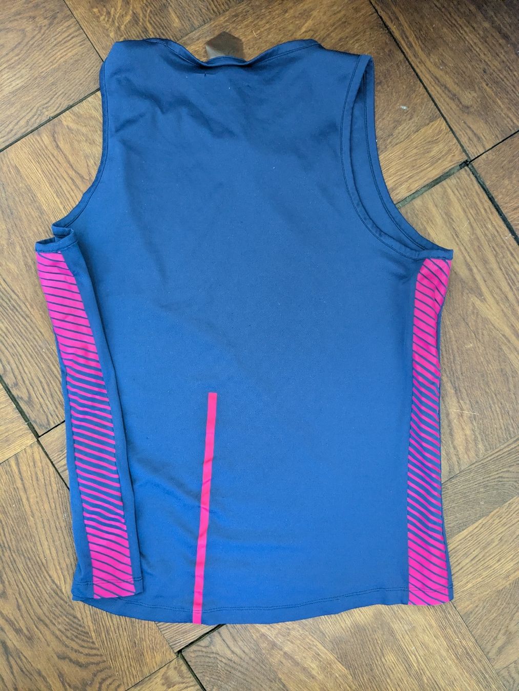 Asics T-shirts: Asics Springboks Singlet  – D'occasion à Interlaken par dgi_wj6p 1