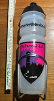 Trinkflasche mit Fahrradhalter