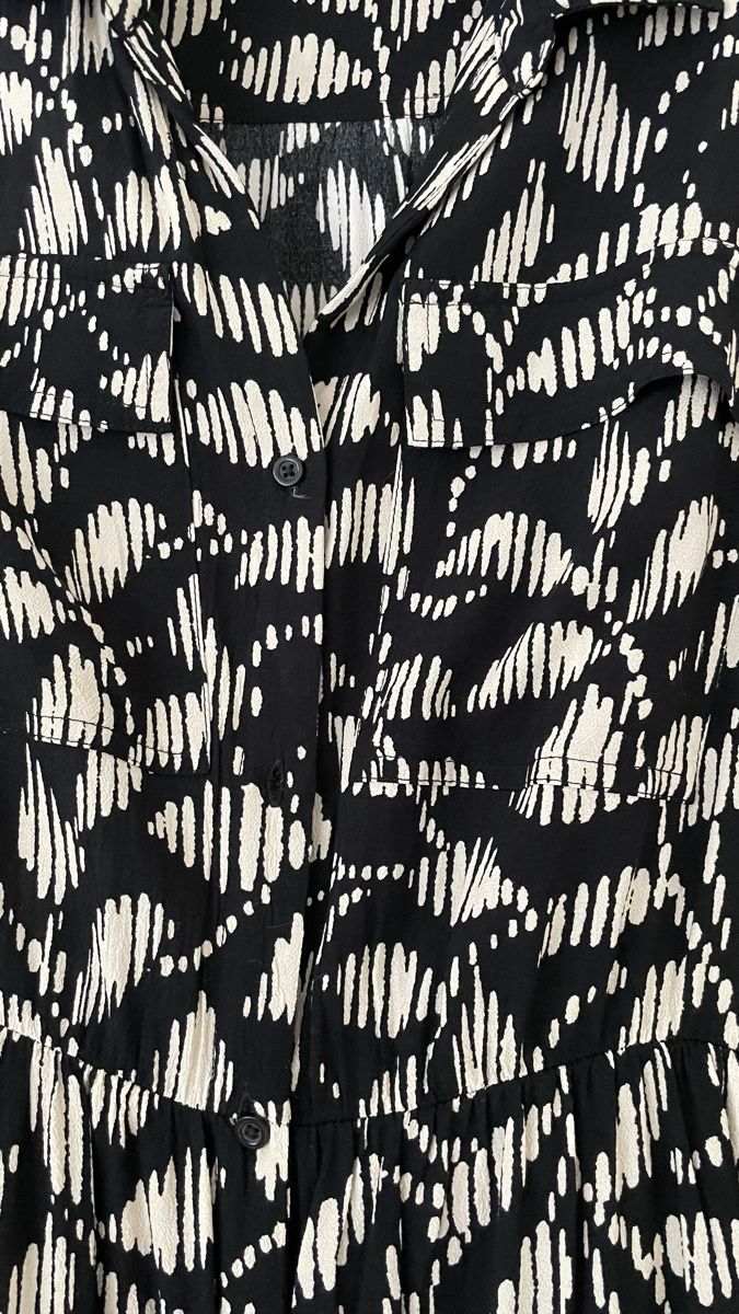 Caroll Vestiti: Robe chemise Caroll – Usato da Satigny venduto da Pauline_1987 1