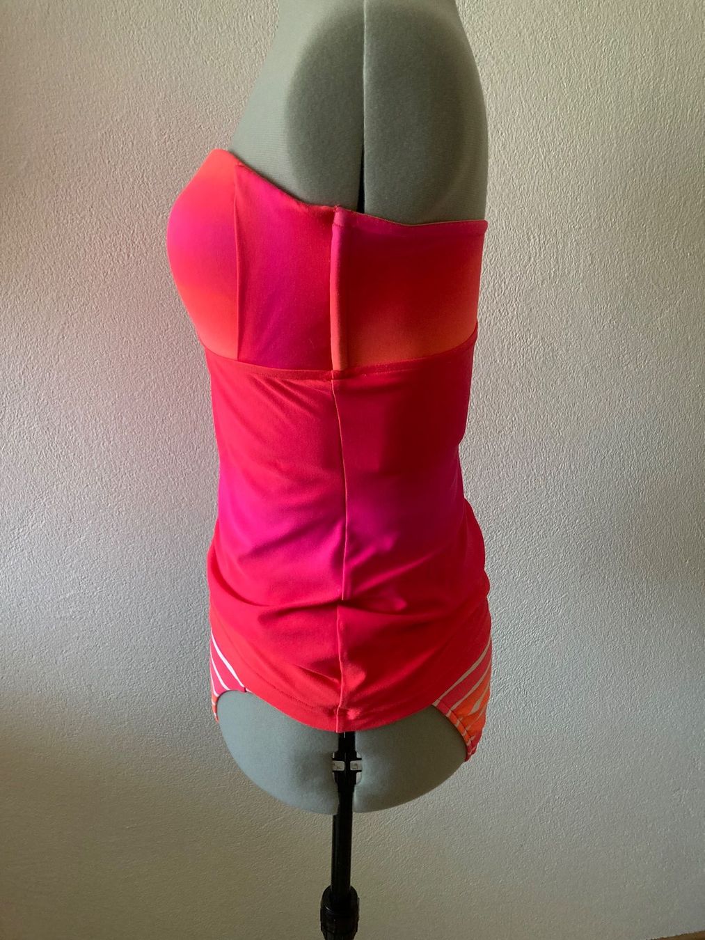 Badekleider & Bikinis: Bade-Zweiteiler Gr. 38 – Gebraucht aus Samedan von chickenrun01 1