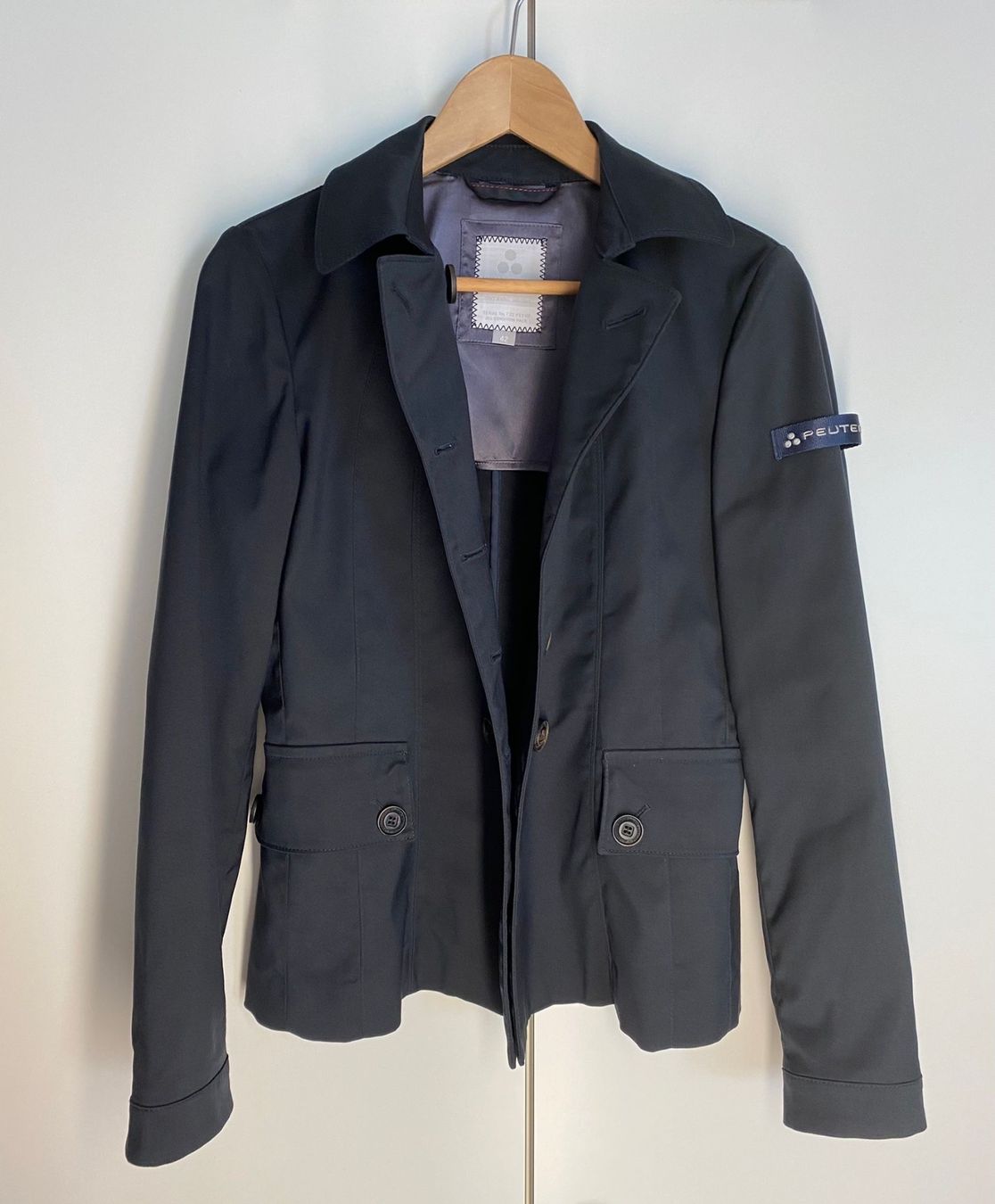 Peuterey Giacche: Peuterey Damenjacke Gr. 36 - NP 500 CHF – Usato da Frauenfeld venduto da LIL_NA 2