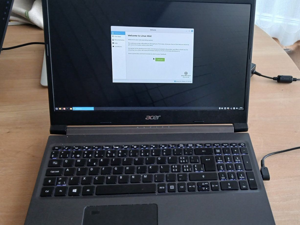 Acer Notebooks: Acer Laptop – Gebraucht aus Wangen b. Olten von Tropoppel