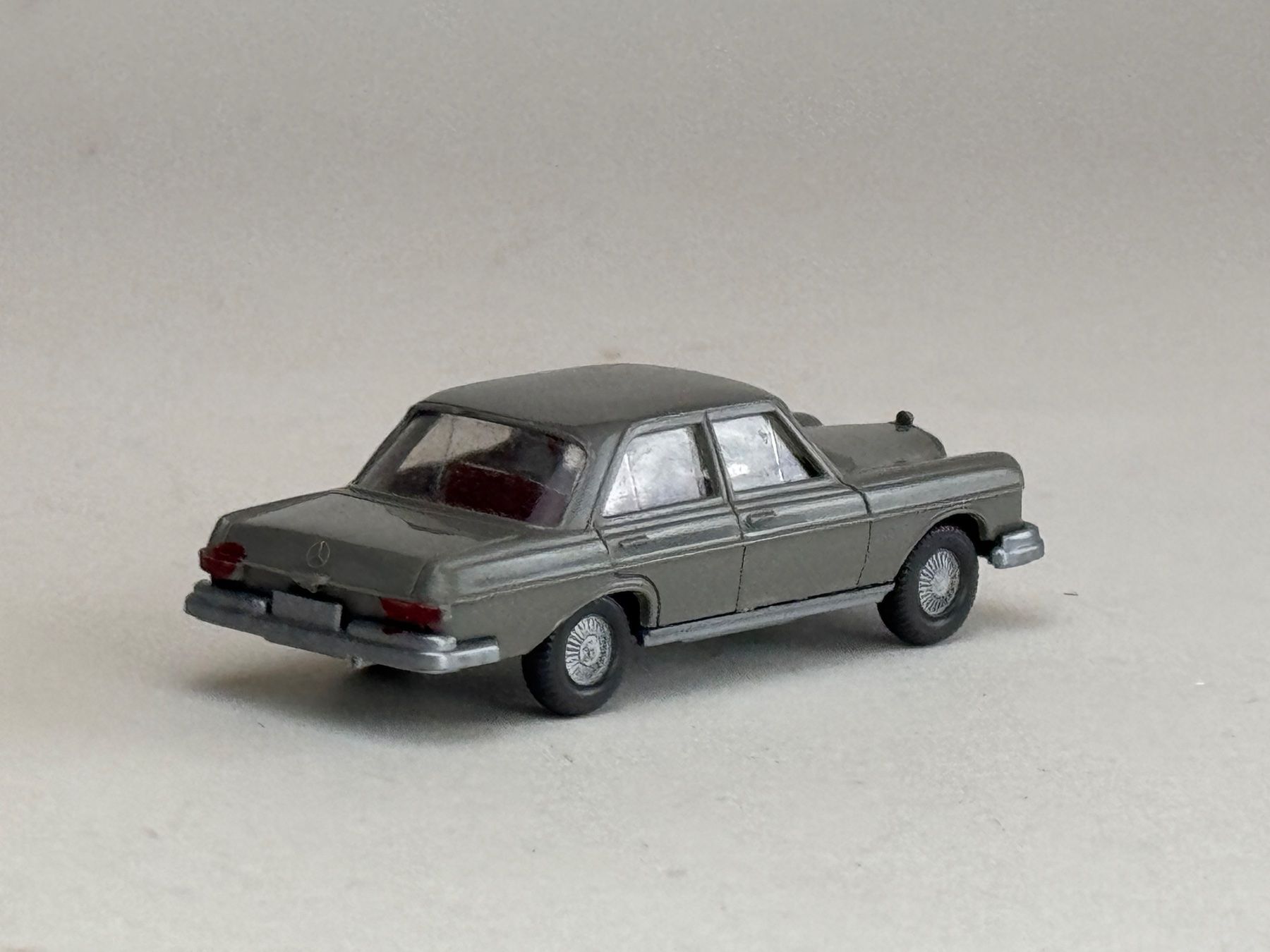Wiking Modellini d'auto: Mercedes 280 S grau – Usato da Elm venduto da Wikmtz 1