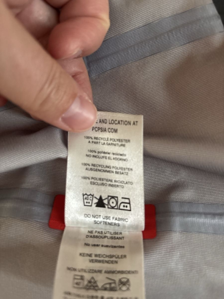 Patagonia Vestes: Hardshell Jacke Patagonia – D'occasion à Weisslingen par Honey_33 3
