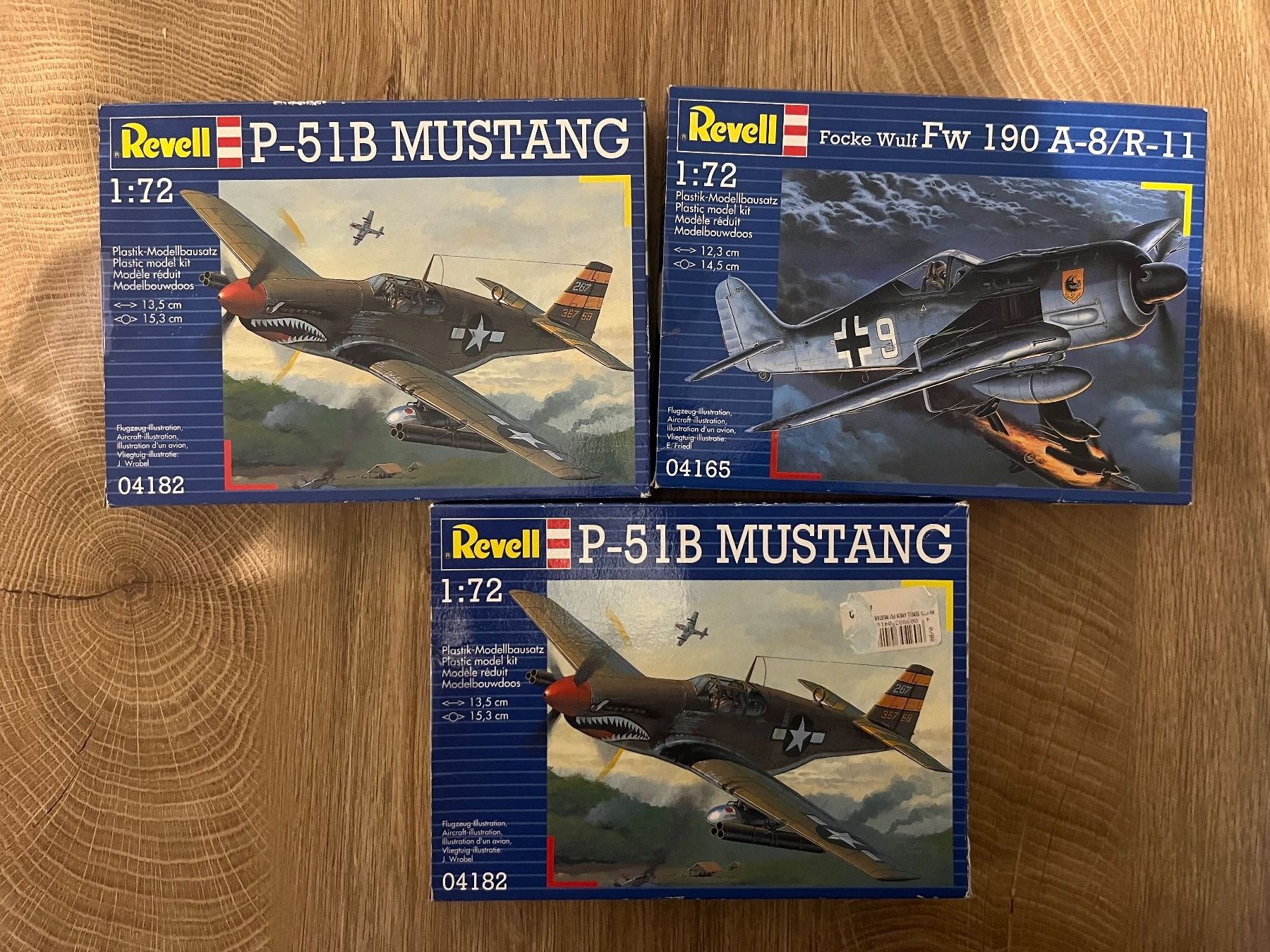 Revell Kit di modellismo & Modellini statici: Revell Flugzeuge – Usato da Münchenstein venduto da Marina114
