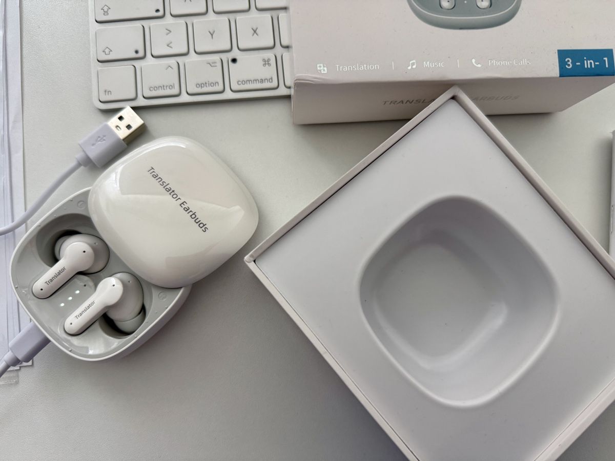 Kopfhörer: Translator Earbuds – Neu (gemäss Beschreibung) aus Uster von Buchel 1