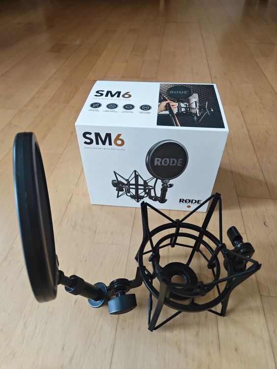 Shock Mount Für SoloCast Mikrofon - Professionelle Schwingungsdämpfung Mit Pop-Filter