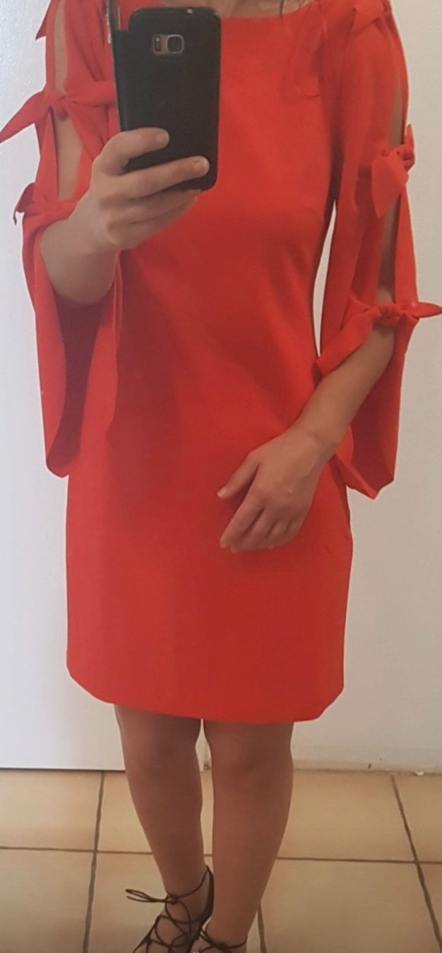 Vestiti: Cocktailkleid Gr. XS – Nuovo e nell'imballaggio originale da Belp venduto da mar_wyp6