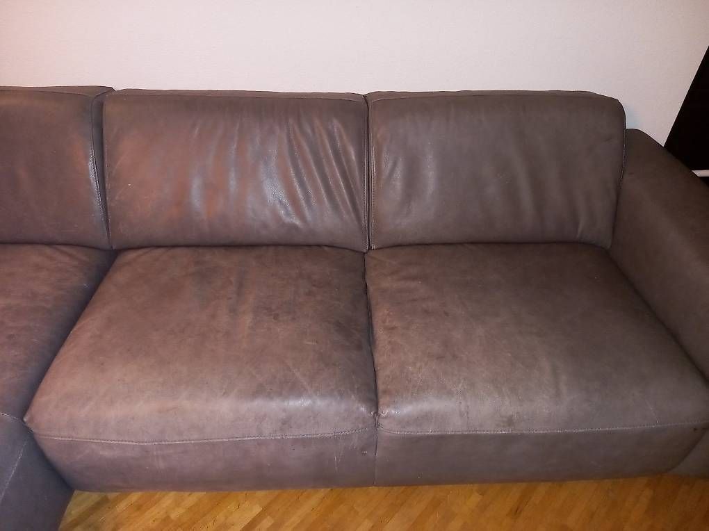 Sofas: L-förmiges Sofa aus grauem Leder – D'occasion à Zürich par cla_mf9b 2