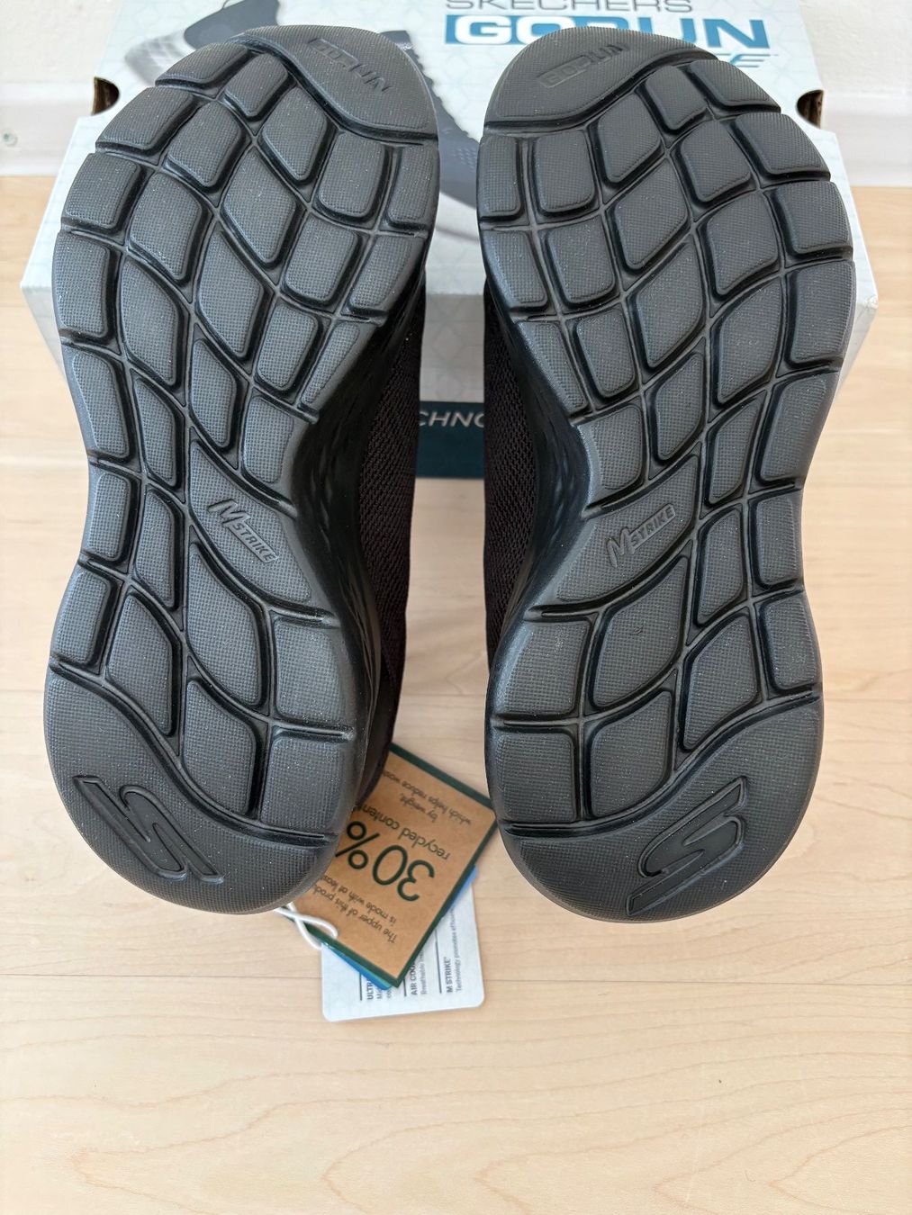 Skechers Damenschuhe: NEUE Skechers Gr.37 (GoRun Lite) – Neu und originalverpackt aus Gossau SG von Black-Queen 4