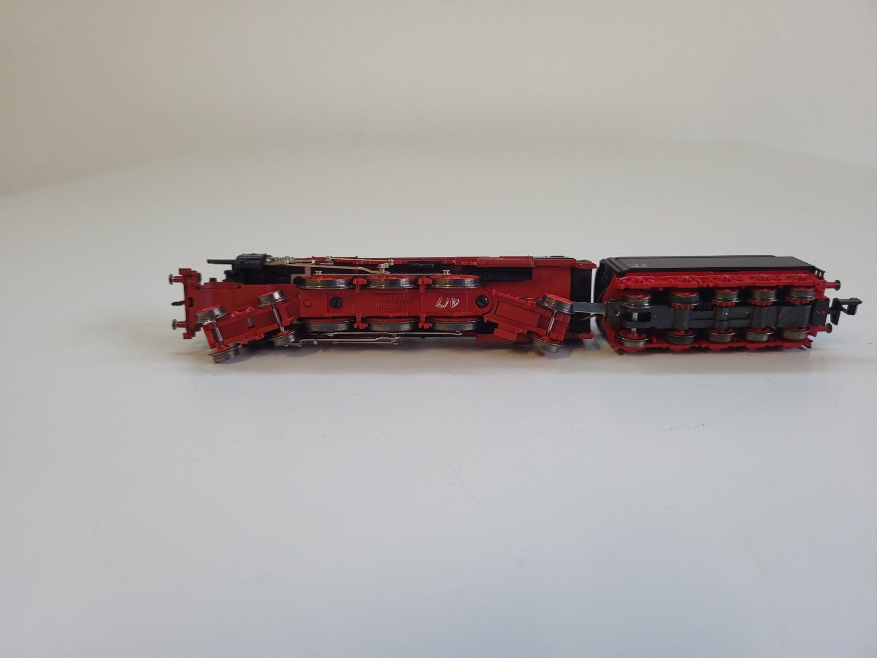 Fleischmann Modellini di ferrovie: Fleischmann Piccolo 7071 Dampflokomotive – Usato da Brügg BE venduto da POU-BELLE 3