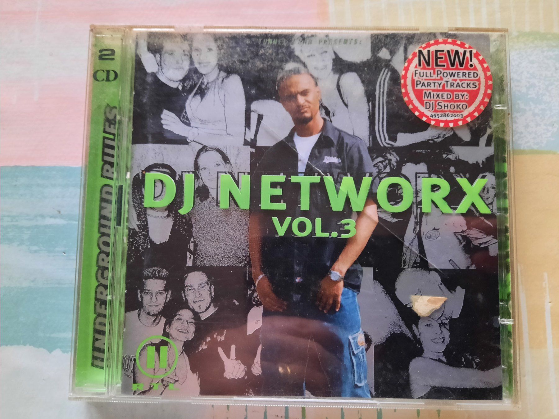 CDs: CD DJ Network volume 3 – Gebraucht aus Pully von bro_n52j