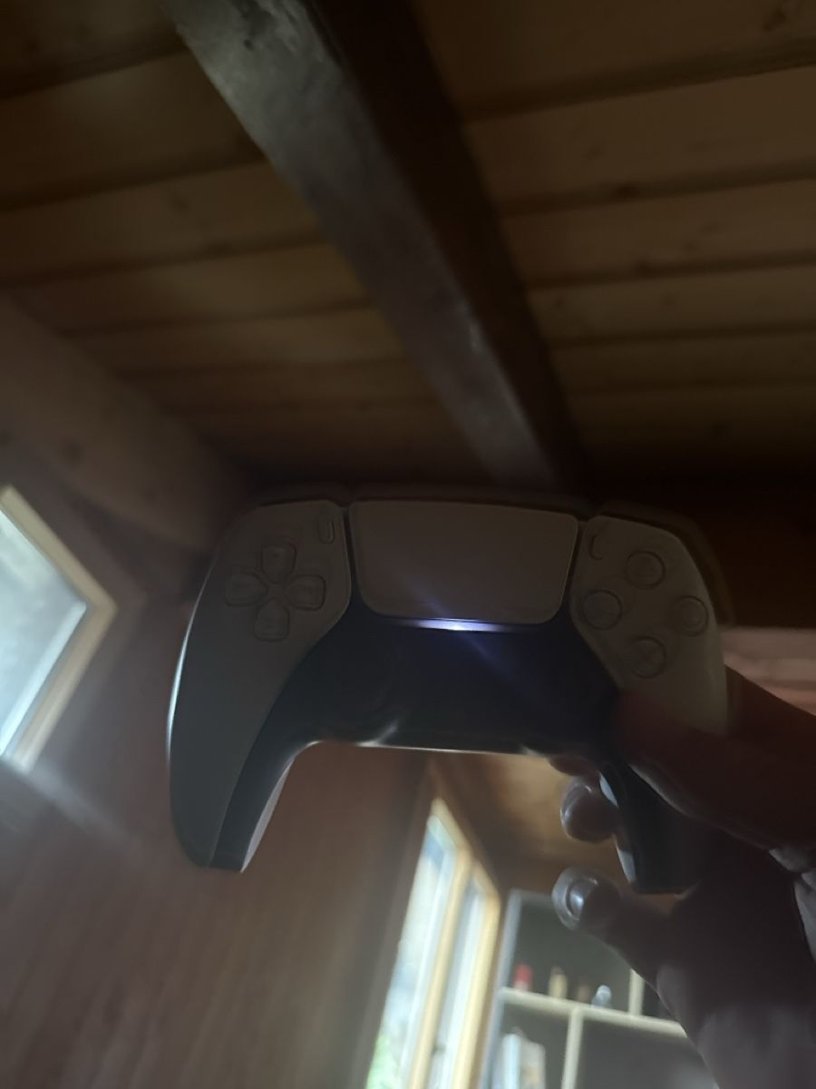 Sony Konsolen: Playstation 5 slim ps5 – Gebraucht aus Spiez von Elektrik-und-co 1