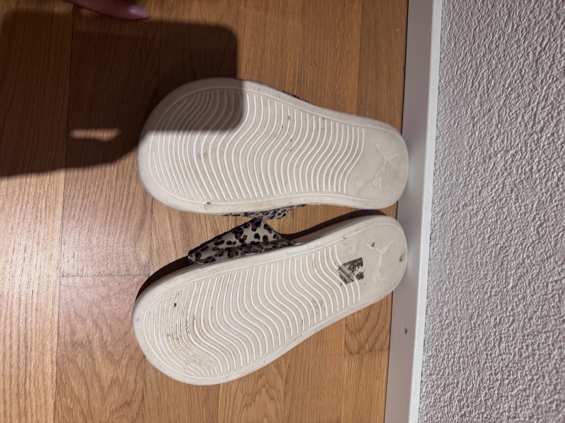 Puma Scarpe da donna: Puma Badeschuhe leo 41 – Usato da Ostermundigen venduto da farfallina1606 1