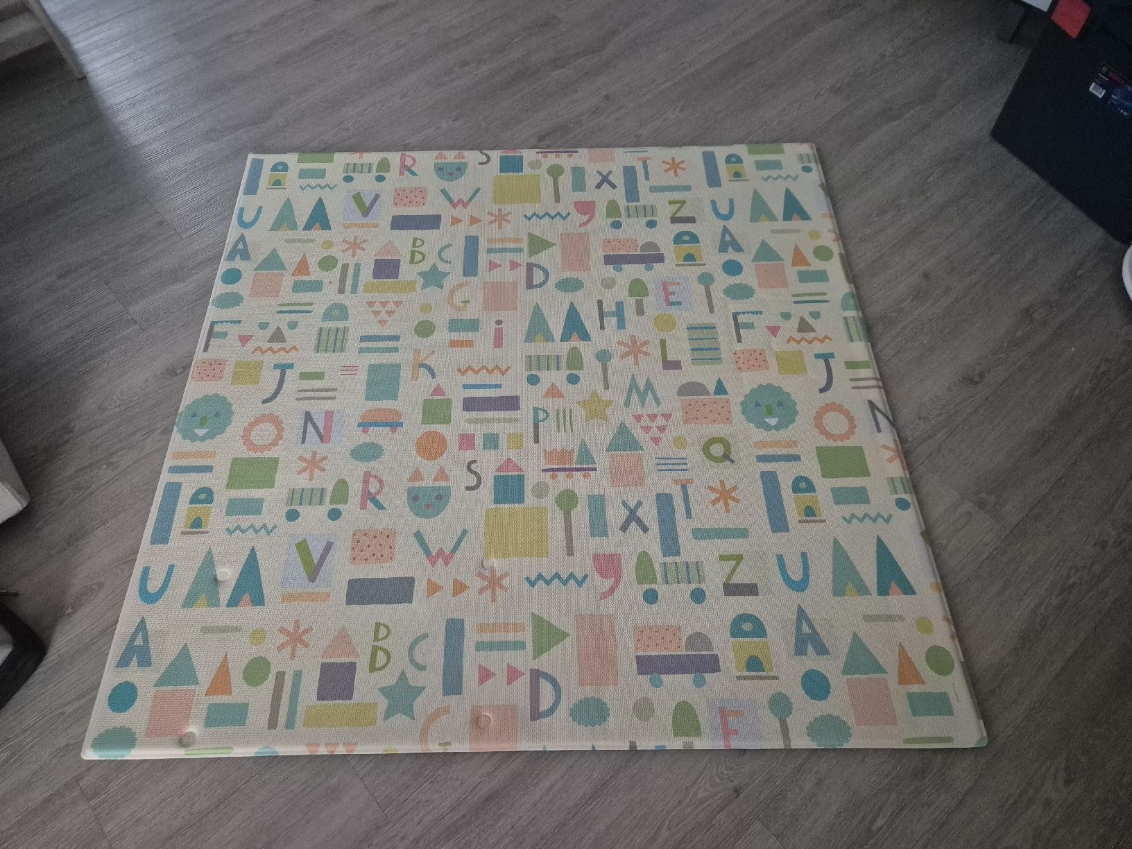 Tappeto da gioco: Dwinguler Spielmatte 140x140cm – Usato da Obfelden venduto da ste__ffi