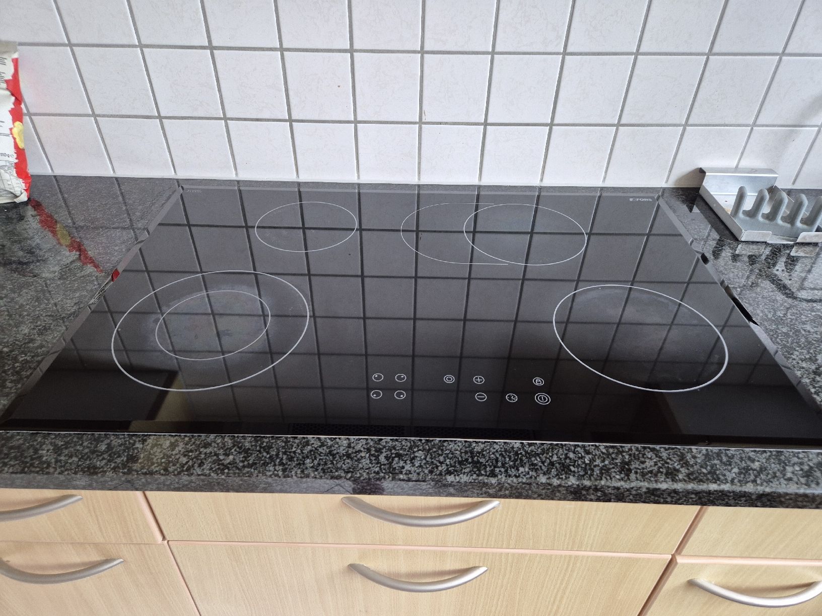 Cucine: Kochfeld Glaskeramik FORS – Usato da Ehrendingen venduto da patty17 1