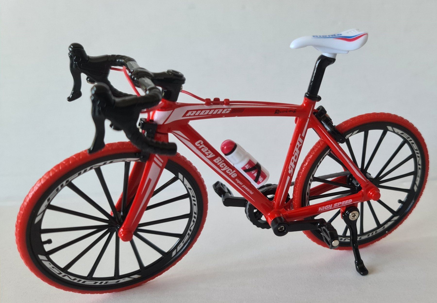 Modellini d'auto: Modell Fahrrad 1:10 – Nuovo (secondo la descrizione) da Uerkheim venduto da Kaufoption 1