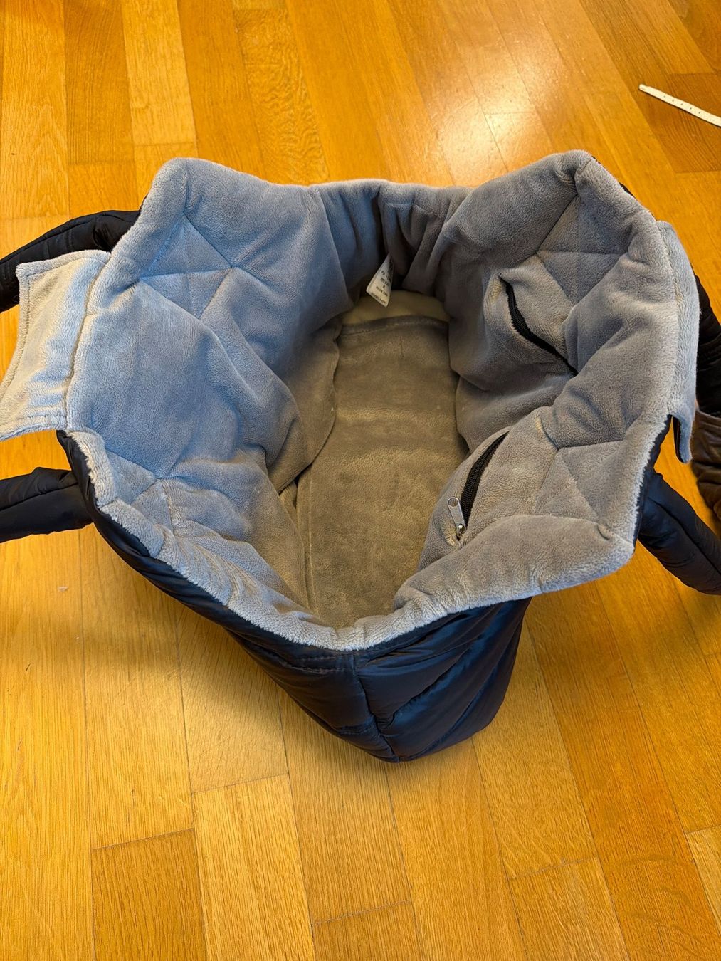 Cucce & Letti: Tasche für Haustiere bis ca 2kg – Usato da Uitikon Waldegg venduto da arluft 1