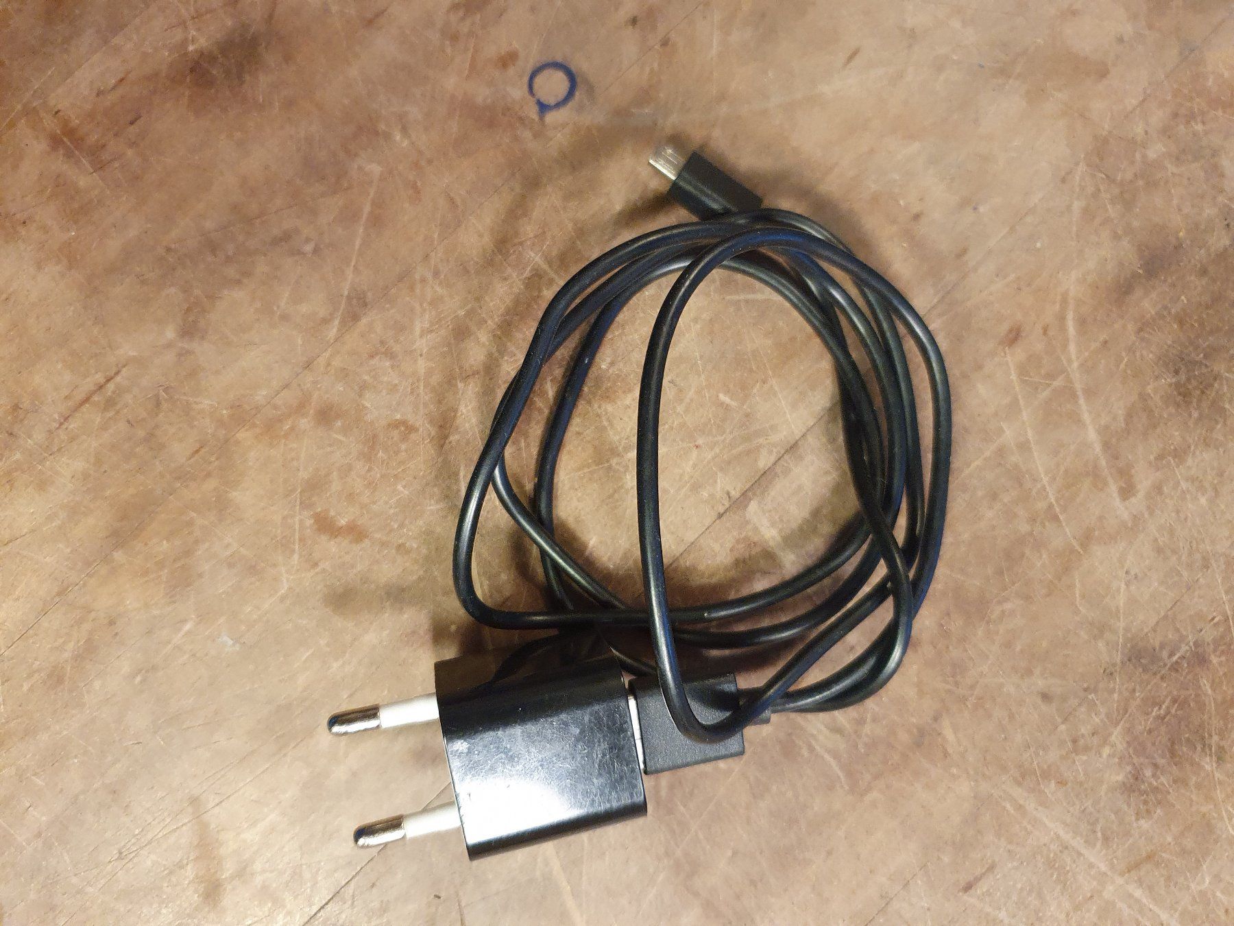 Cavi: USB Stecker Micro-B zu Type-A – Usato da Zürich venduto da loosebone 4