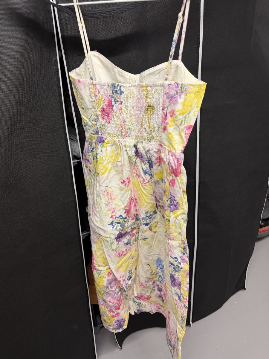 H&M Robes: Blumenkleid – D'occasion à Wil SG par petraba 1